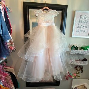Girls size 6 JJs house flower girl dress